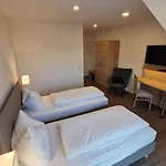 Zur Erholung B&B 북스테후데